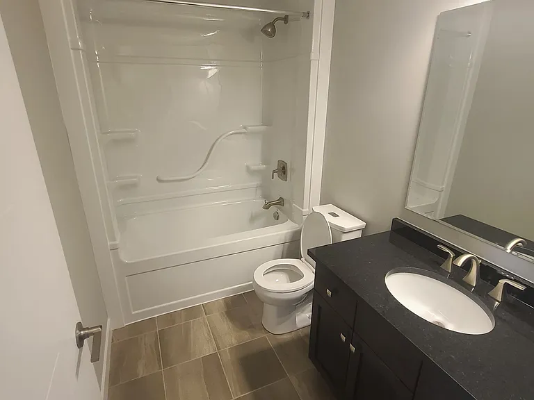 928 Robert Ferrie Dr — Photo 6