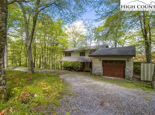 1134 Grouse Moor Dr, Banner Elk, NC 28604