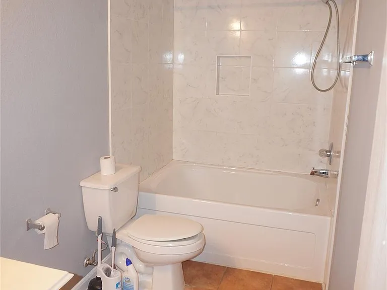 2663 Skyview Grove Ct — Photo 18