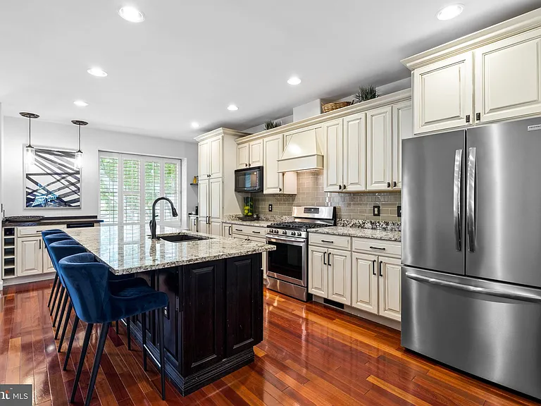 31 Iron Mill Garth — Photo 8