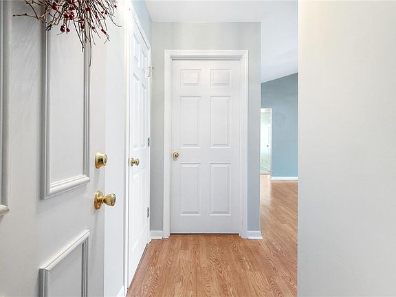 3rd image of 3631 Colonia Place Dr APT C