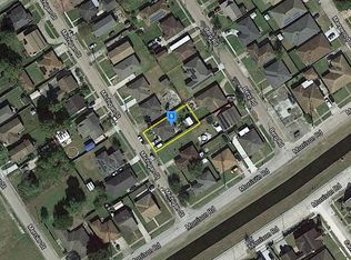 7521 Michigan St, New Orleans, LA 70128