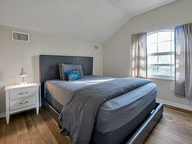 36 Pinetree Dr — Photo 17