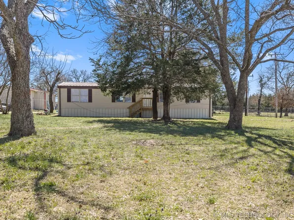 3301 Stobtown Rd, Ardmore, OK 73401
