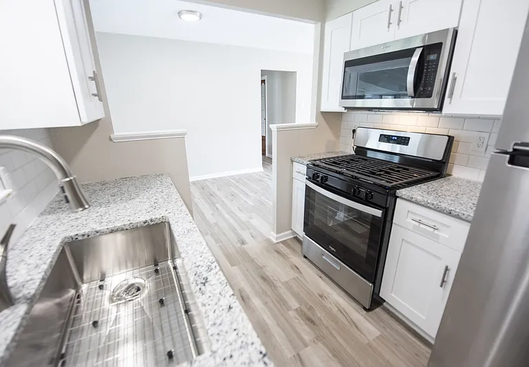 9328 W Ridgewood Dr — Photo 24