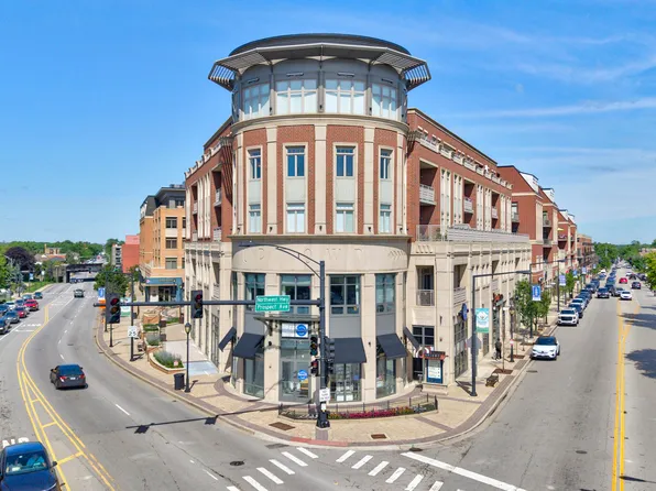 50 N Northwest Hwy Unit 204, Park Ridge, IL 60068