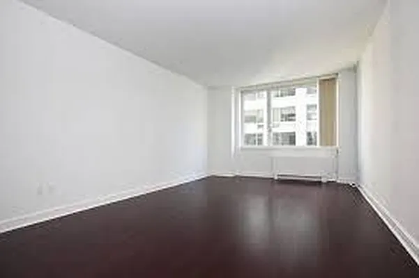 Rented by Level Group | media 4