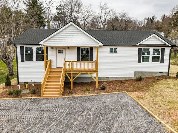 25 Phillips St, Canton, NC 28716