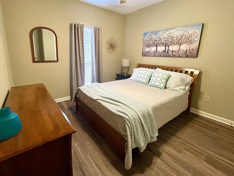 4835 Kings Forest Dr — Photo 16
