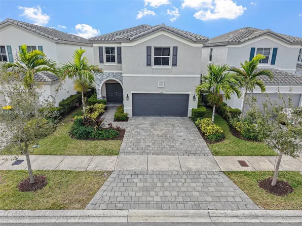 1388 SE 27th Ter, Homestead, FL 33035