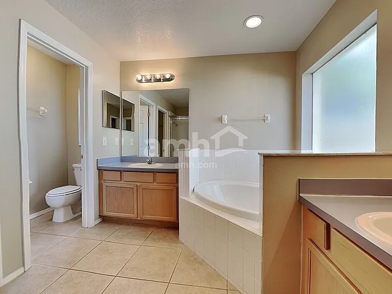 2325 Ole Hickory Dr — Photo 12