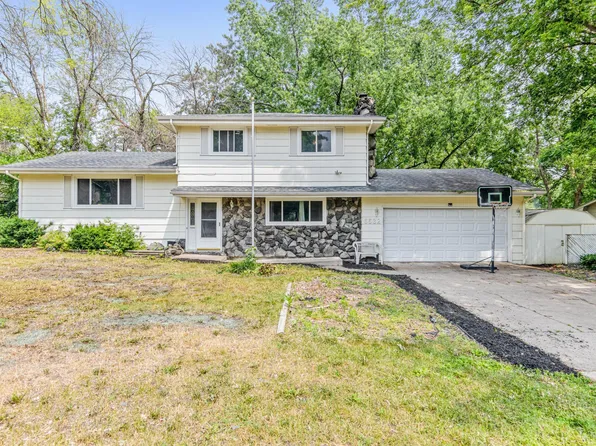 6532 Cherokee Ln N, Brooklyn Park, MN 55428