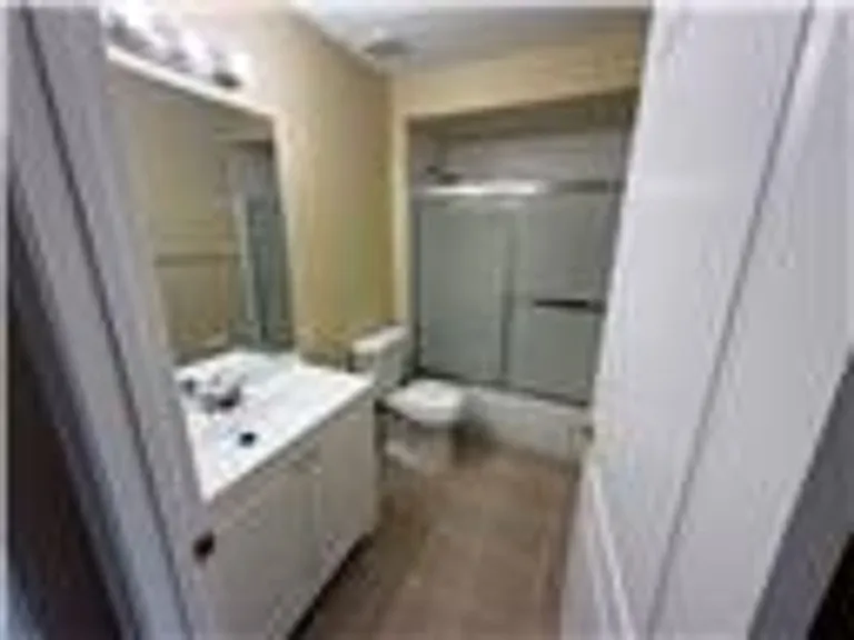 933 Whispering Cypress Ln — Photo 10