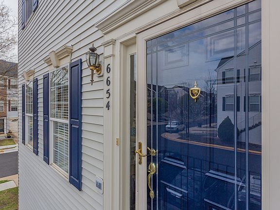 2nd image of 6654 Patent Parish Ln