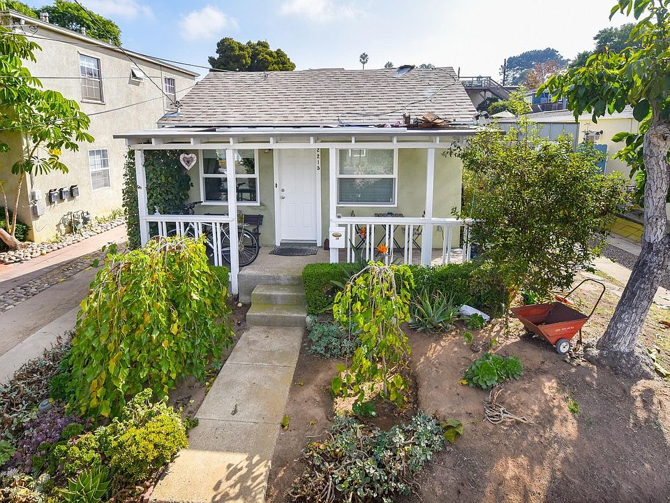 1st image of 2215 Seaside St