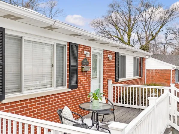 3981 Virginia Ct, Cincinnati, OH 45248