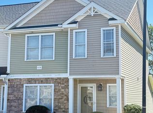 4136 Kittrell Farms Dr #V8, Greenville, NC 27858