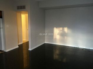 1126 Oahu St, Las Vegas, NV 89104