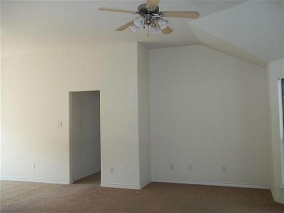 5th image of 7929 Rock Crest Dr