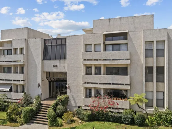 1215 Brockton Ave APT 206, Los Angeles, CA 90025