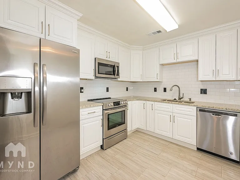 305A Franklin Rd NE #A — Photo 4
