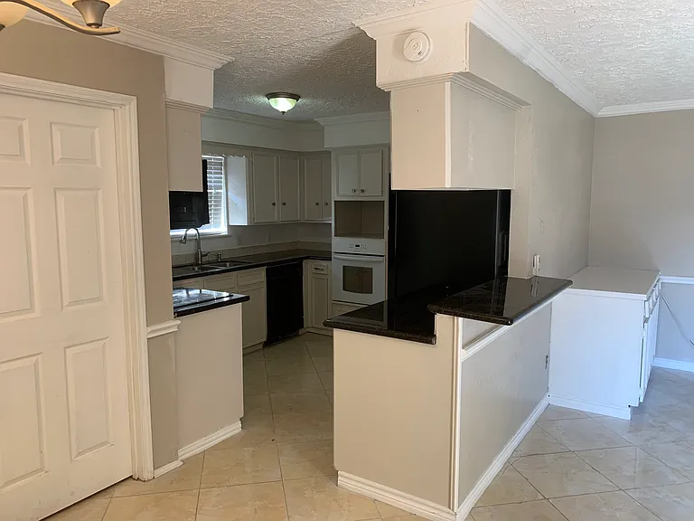 15522 Saint Cloud Dr — Photo 3