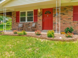 2125 Bryan Dr, High Ridge, MO 63049