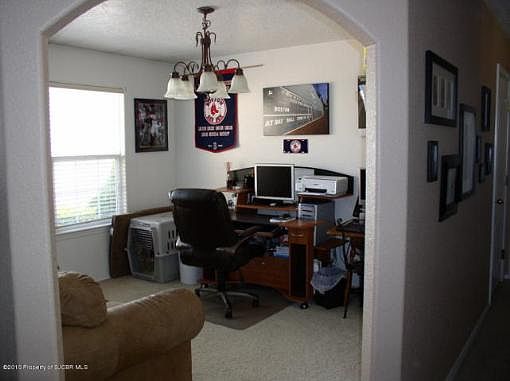 5th image of 4930 Leslie Pl