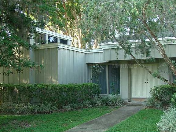3rd image of 1425 W Lakeshore Dr