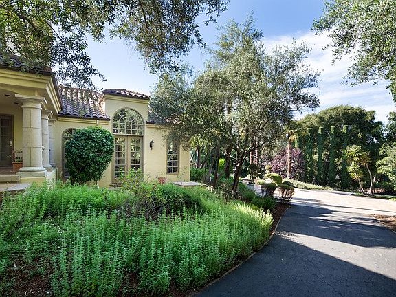 5th image of 12380 Gigli Ct