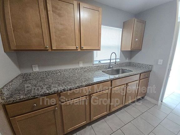 4th image of 230 W Prince Pl