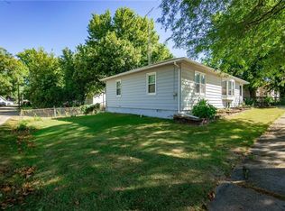 115 W Ayers St, Osceola, IA 50213