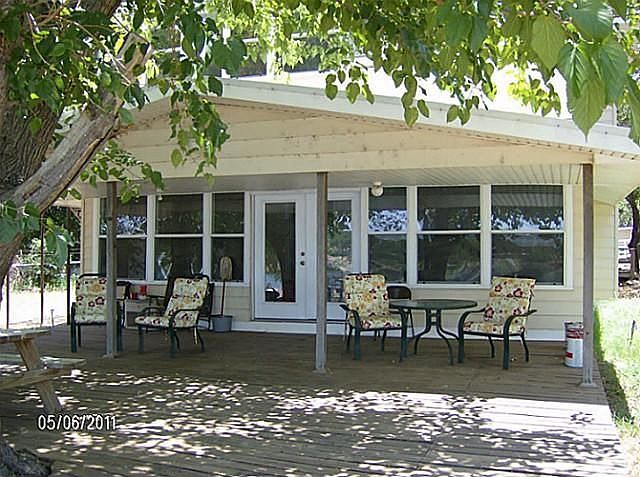 1st image of 306 County Road 565