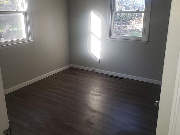 4th image of 2287 Jermain Dr
