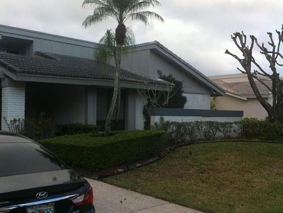 2nd image of 625 Lakewoode Cir W