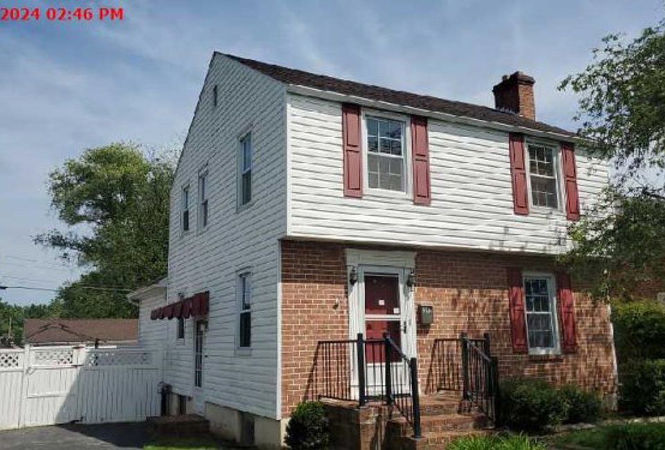 215 N Tennessee Ave, Martinsburg, WV 25401 Zillow