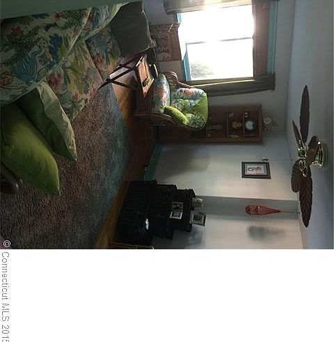 2nd image of 10 Wallace St