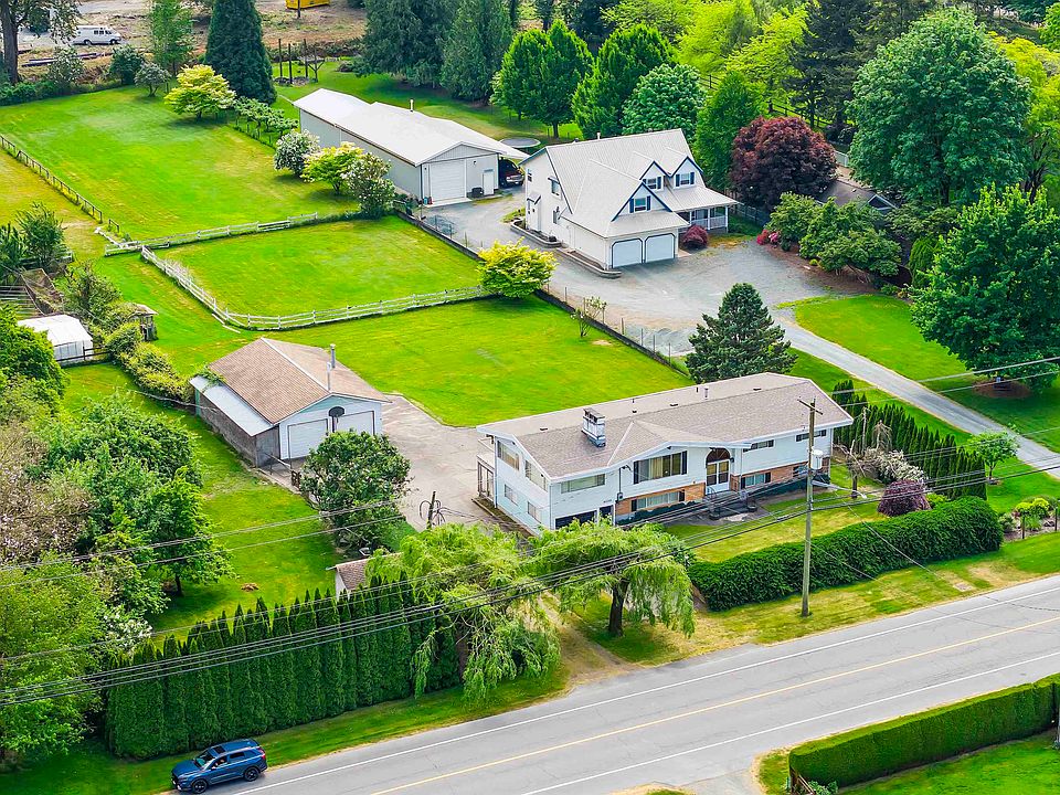 1st image of 41588 Yarrow Central Rd