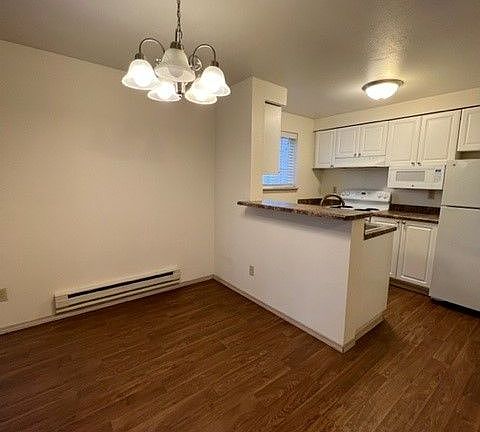 2nd image of 2817 Chelsea Ln SW APT 912