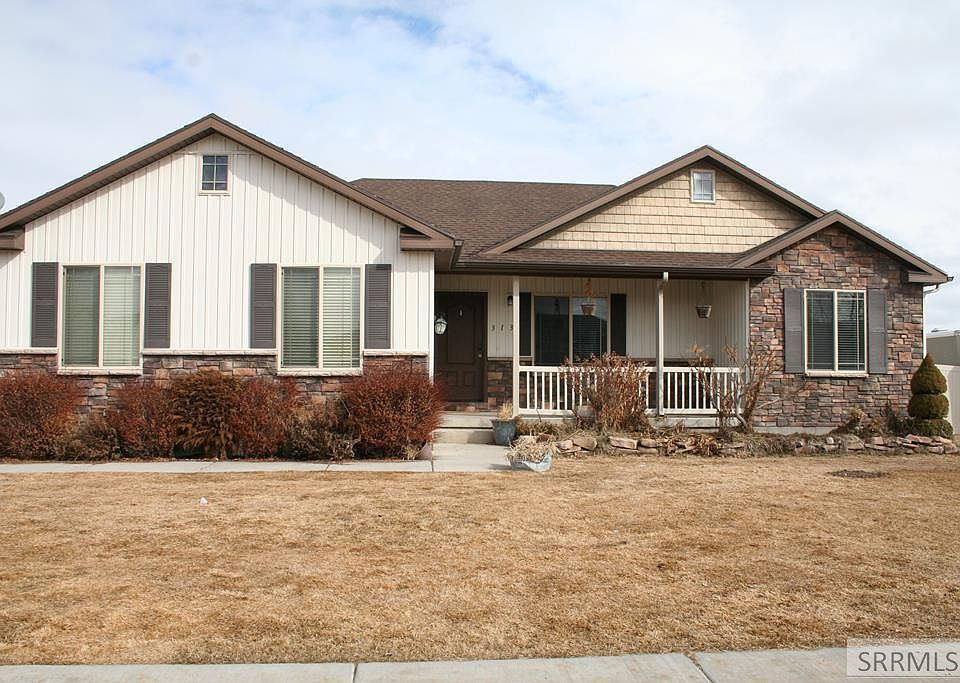 1st image of 313 Oaktrail Dr