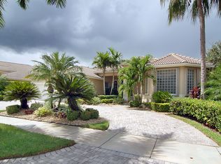 2524 Montclaire Cir, Fort Lauderdale, FL 33327