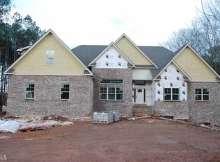 2120 Meadowood Cv, Monroe, GA 30655