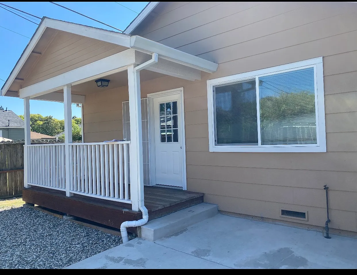 2 bed, $2,200 — Photo 1
