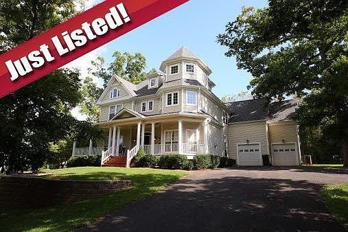 2nd image of 20282 Youngs Cliff Rd