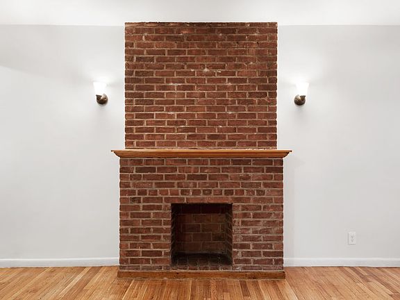 3rd image of 64 W 85th St #10