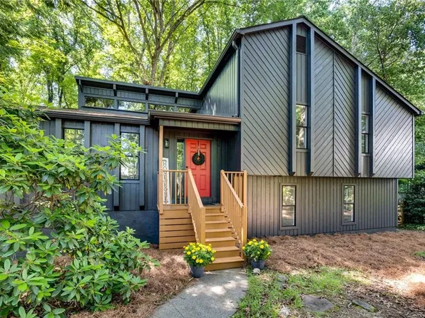 3292 Holly Mill Ct, Marietta, GA 30062