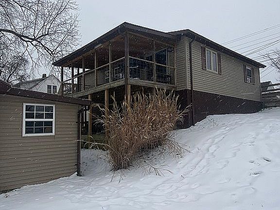 3rd image of 1308 Myrtle St