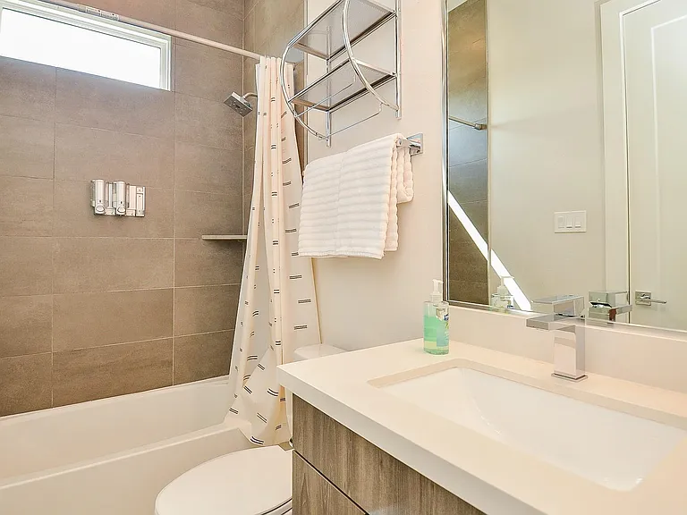 5811 Fairdale Ln #B — Photo 14