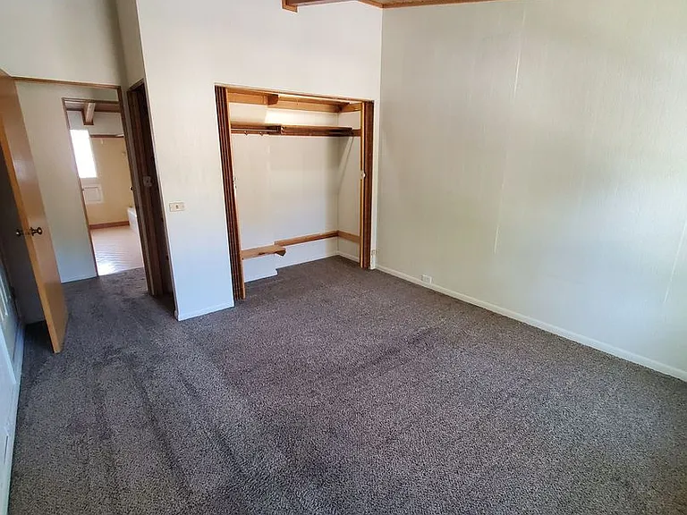 7611 W Arthur Ave. 3 unit — Photo 17