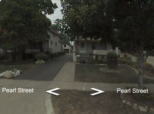 577 Pearl St, Berea, OH 44017